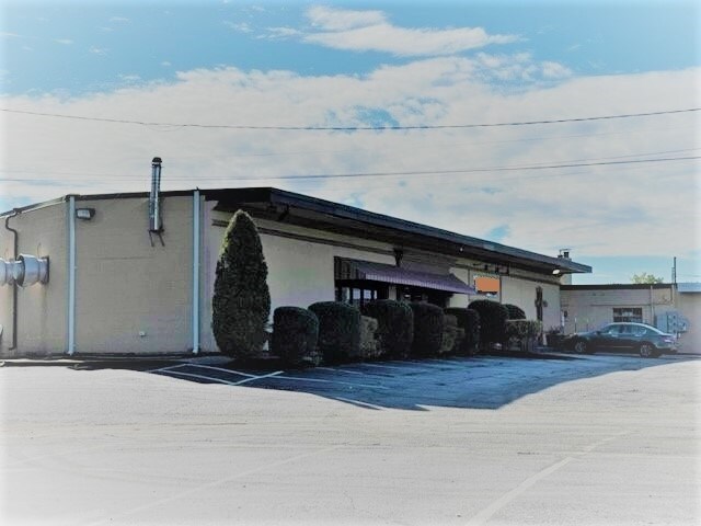 More Photos Of 555 Atwood Ave, Cranston Unknown For Sale