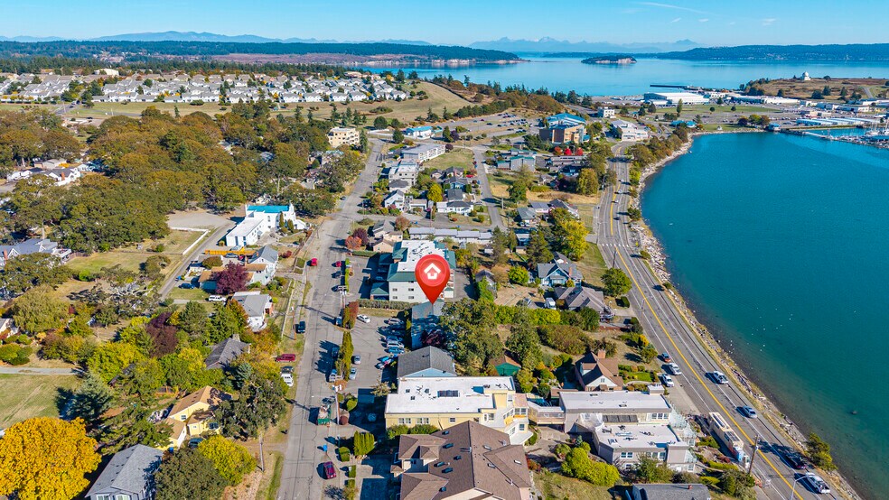 More Photos Of 1475 SE 9th Ave, Oak Harbor Apartments For Sale