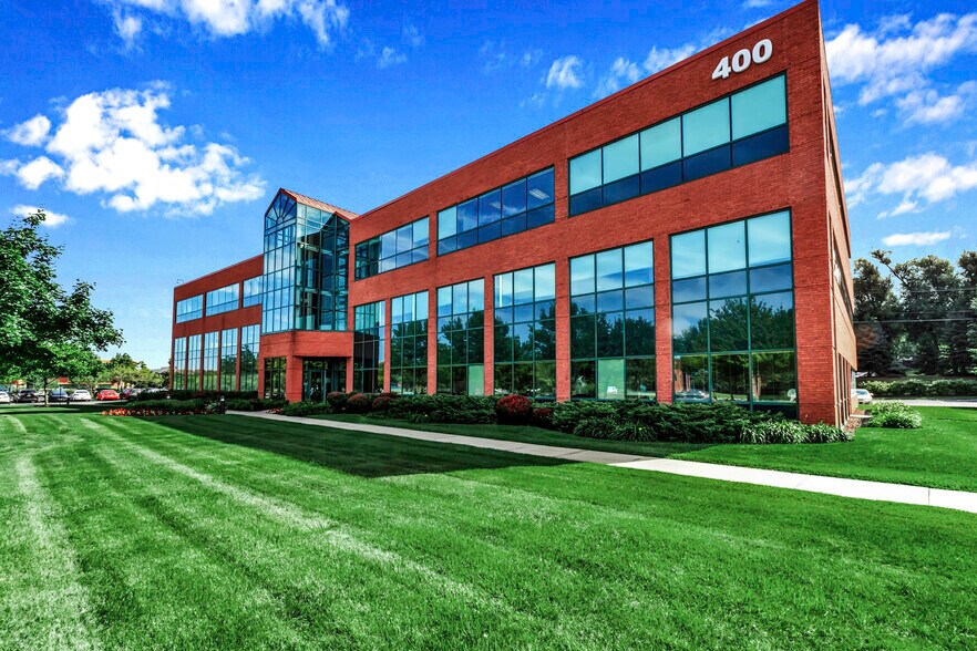 More Photos Of 400 Essjay Rd, Williamsville Office For Lease