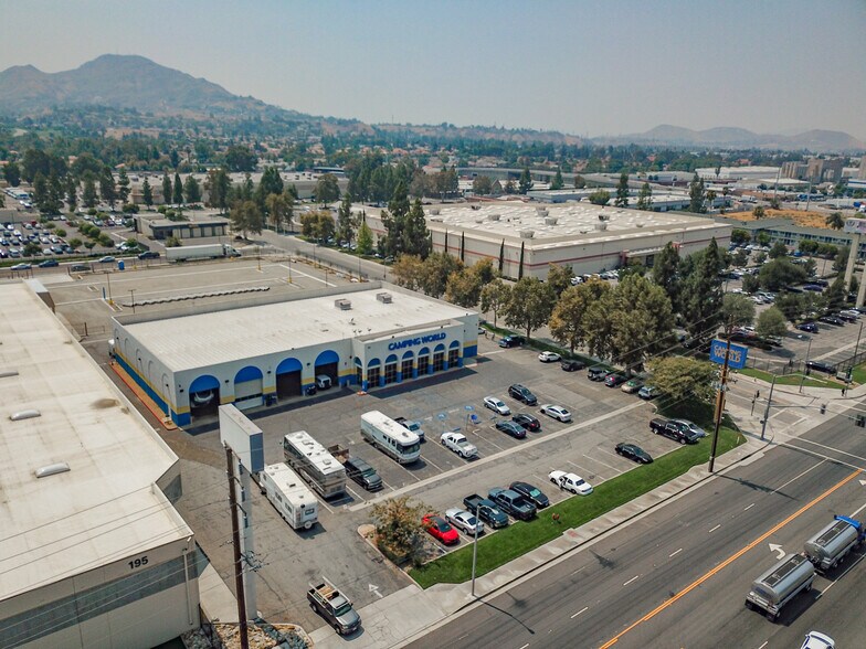 More Photos Of 151 E Redlands Blvd, San Bernardino Auto Repair For Lease