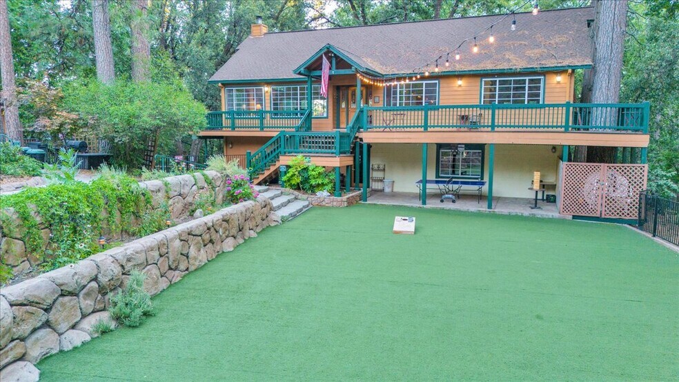 More Photos Of 22732 Middle Camp rd, Sonora Hotel For Sale