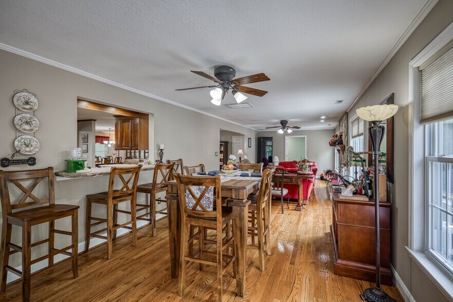 More Photos Of 200 Little Acres Dr, Marion Specialty For Sale