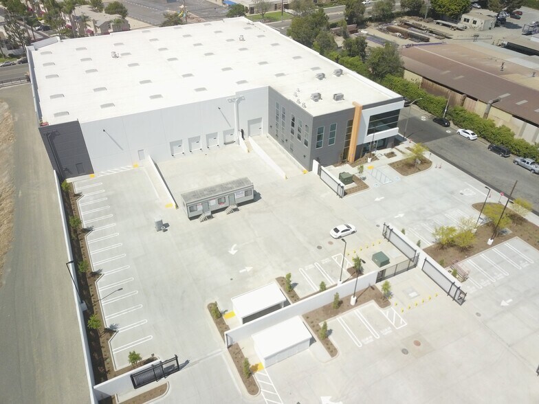 More Photos Of 2442 N American Way, Orange Unknown For Lease