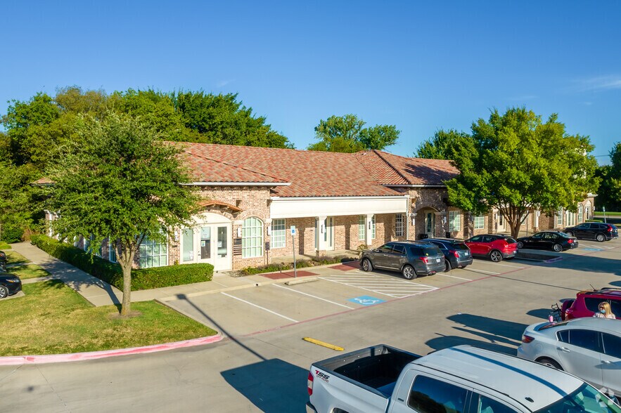 More Photos Of 6717 Eldorado Pky, McKinney Office For Sale