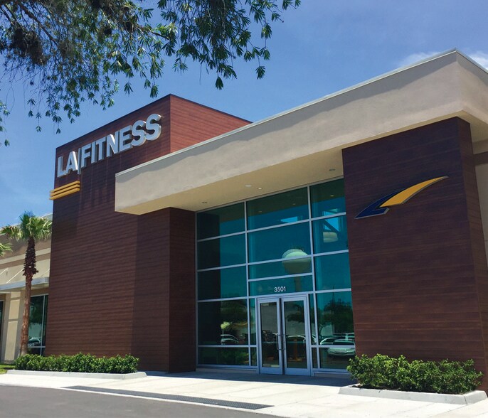 3501 S Tamiami Trl, Sarasota, FL 34239 Retail For Lease