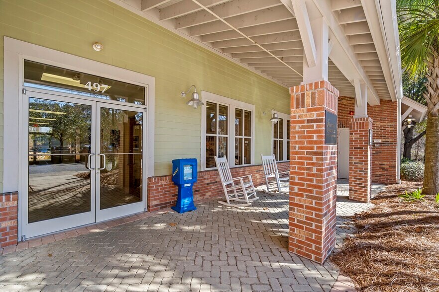 More Photos Of 497 Bramson Ct, Mount Pleasant Office For Lease