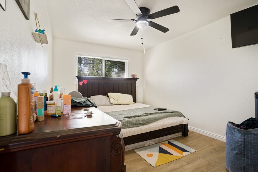 More Photos Of 1312-1322 Bulldog Ln, Fresno Apartments For Sale