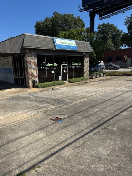 More Photos Of 2503 Manchester Expy, Columbus Freestanding For Lease