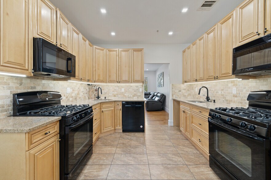 More Photos Of 68 Main St, Monsey Apartments For Sale