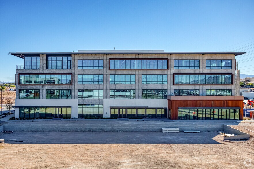 More Photos Of 6887 Helen Toland St, Las Vegas Office For Lease
