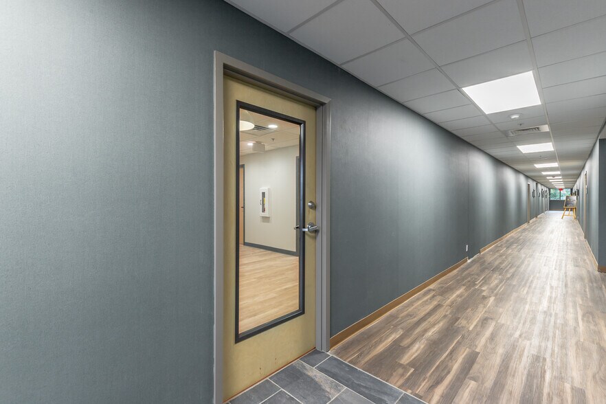 More Photos Of 929 Spring Creek Rd, Chattanooga Medical For Lease