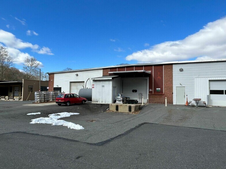 More Photos Of 3 Front Street Plz, Mohnton Warehouse For Sale