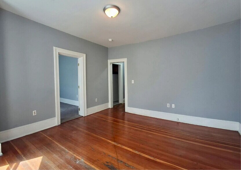 More Photos Of 208-210 Main St, Poughkeepsie Apartments For Sale