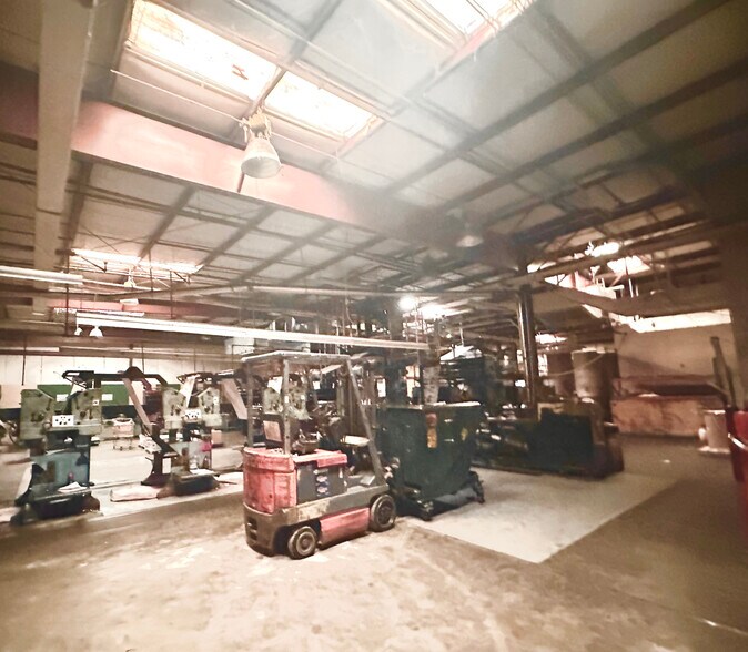 More Photos Of 165 Garrett Way NW, Milledgeville Light Manufacturing For Sale