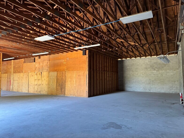 More Photos Of 601 Lemon St, Port Orange Warehouse For Sale