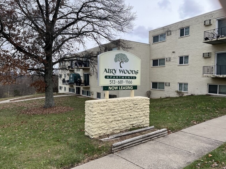 More Photos Of 5107 Hawaiian Ter, Cincinnati Healthcare For Sale