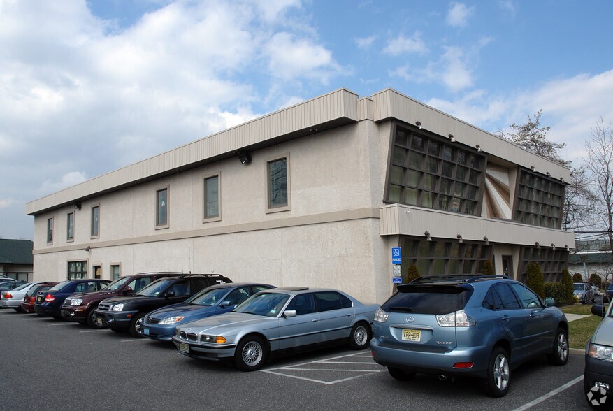 More Photos Of 1915 New Rd, Northfield Office For Lease