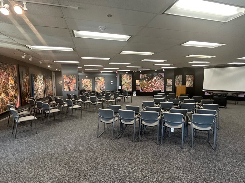 More Photos Of 1350 Main St, Springfield Office For Lease