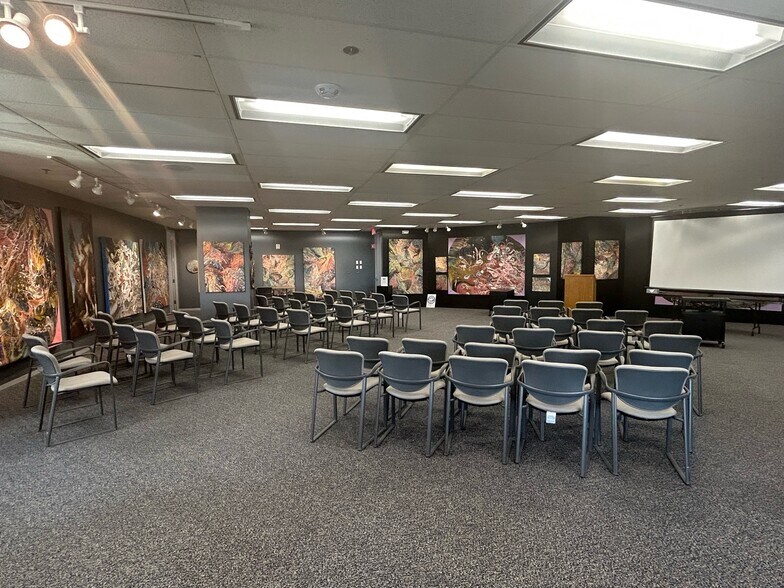 More Photos Of 1350 Main St, Springfield Office For Lease