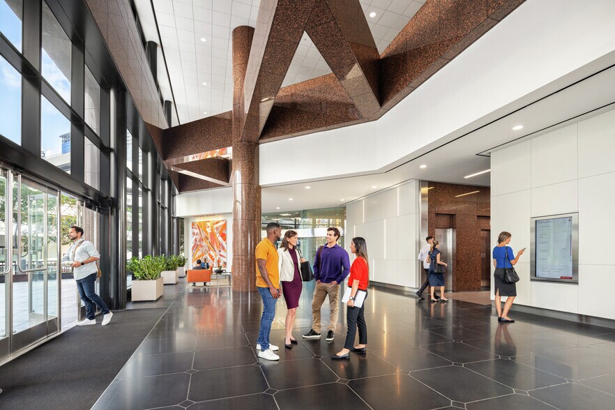 More Photos Of 401 B St, San Diego Office For Lease