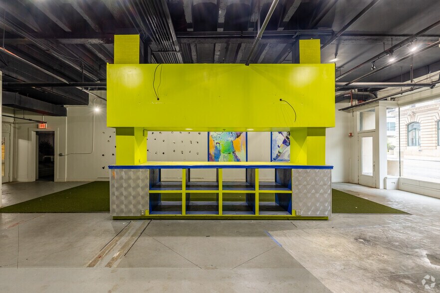 More Photos Of 505 Jefferson Ave, Toledo Multifamily For Sale