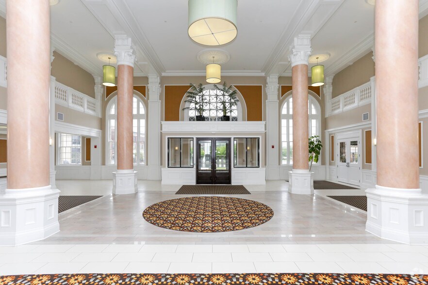 More Photos Of 607 E 2nd Ave, Flint Apartments For Lease