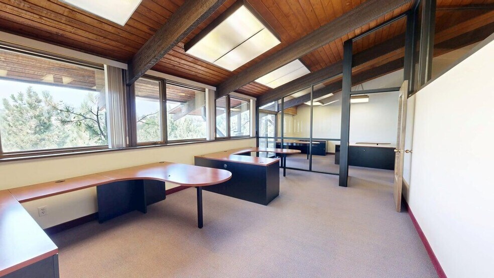 More Photos Of 11 E Airport Rd, Billings Office For Sale
