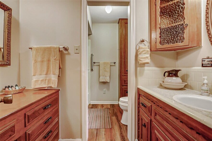 More Photos Of 2810 Precinct Line Rd, Richmond Land For Sale