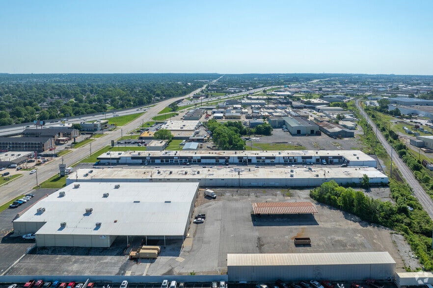 More Photos Of 8240-8290 E 41st St, Tulsa Unknown For Lease