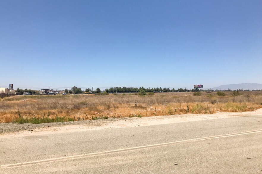 More Photos Of NW Nandina Ave & Natwar Ln, Perris Warehouse For Lease