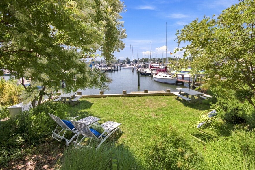 More Photos Of 720 Second St, Annapolis Specialty For Sale