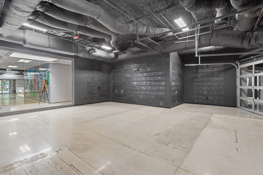 More Photos Of 7525 NW 4th Blvd, Gainesville Medical For Lease