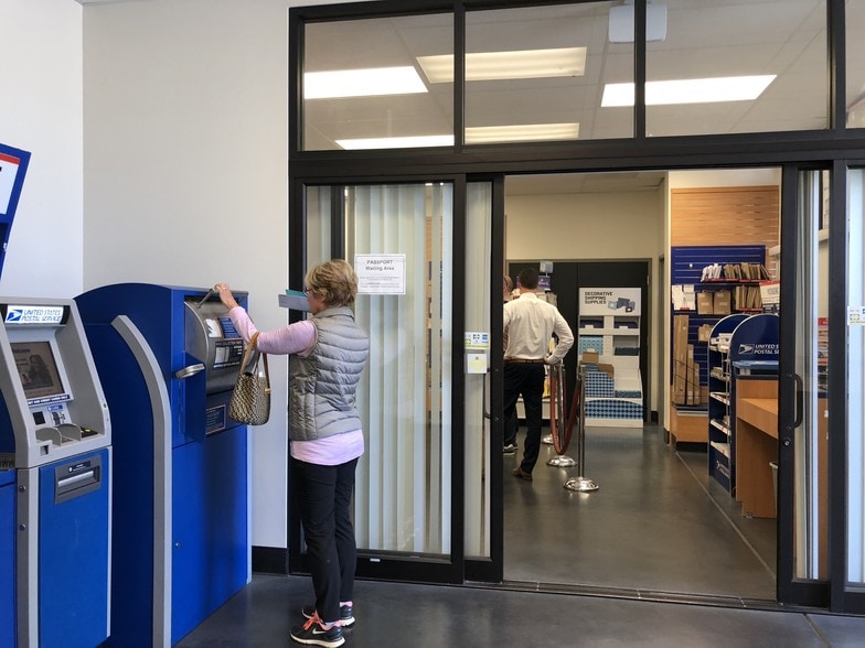 More Photos Of 329 Primrose Rd, Burlingame General Retail For Sale