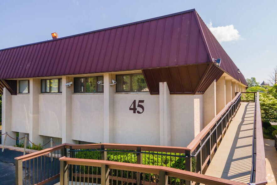 More Photos Of 45 Darby Rd, Paoli Unknown For Sale