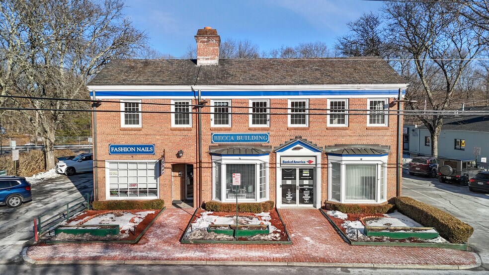 Primary Photo Of 254-256 Katonah Ave, Katonah Bank For Lease