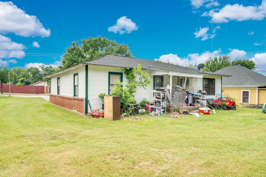 More Photos Of 301 W Belt Line Rd, Cedar Hill Land For Sale