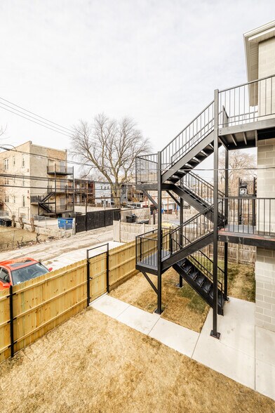 More Photos Of 1230 S Fairfield Ave, Chicago Multifamily For Sale
