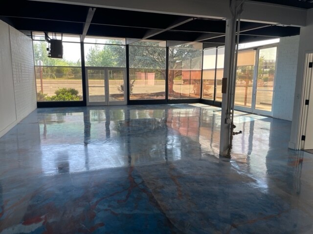 More Photos Of 1120 S Spring St, Klamath Falls Warehouse For Sale