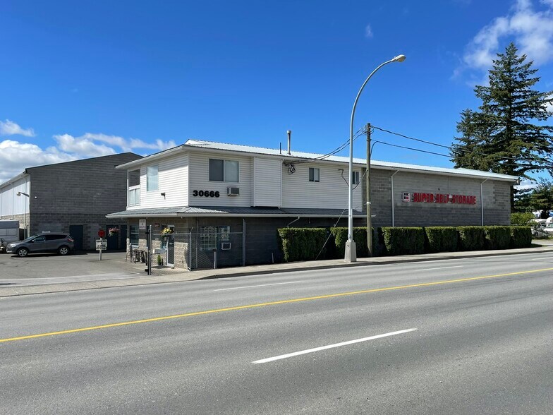 More Photos Of , Abbotsford Specialty For Sale