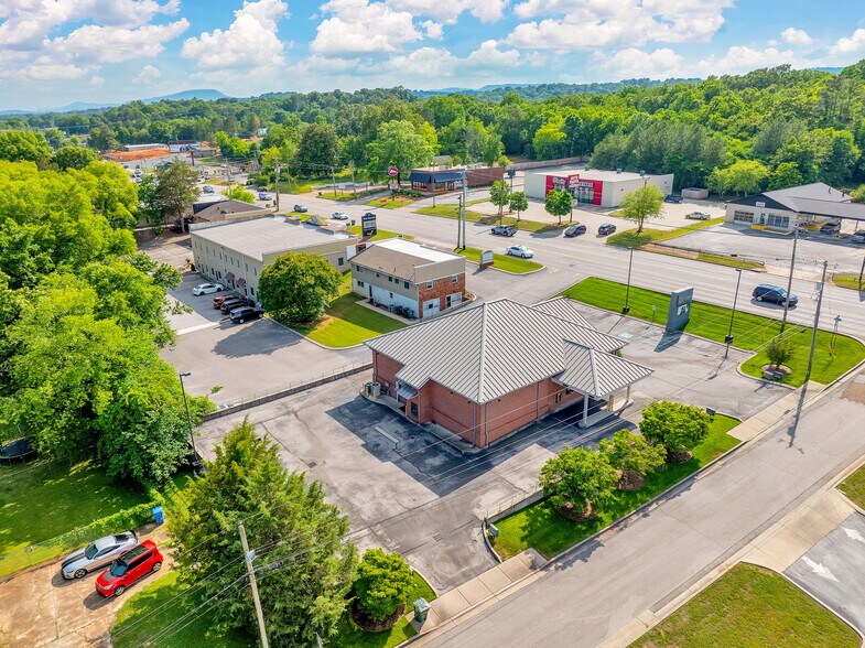 More Photos Of 4712 Hixson Pike, Hixson Bank For Sale