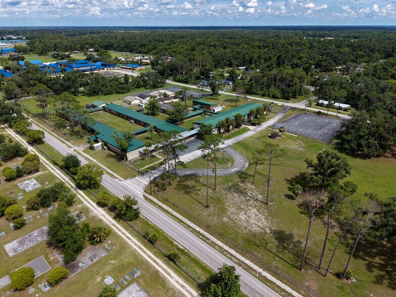 More Photos Of 502 N Center St, Perry Schools For Sale