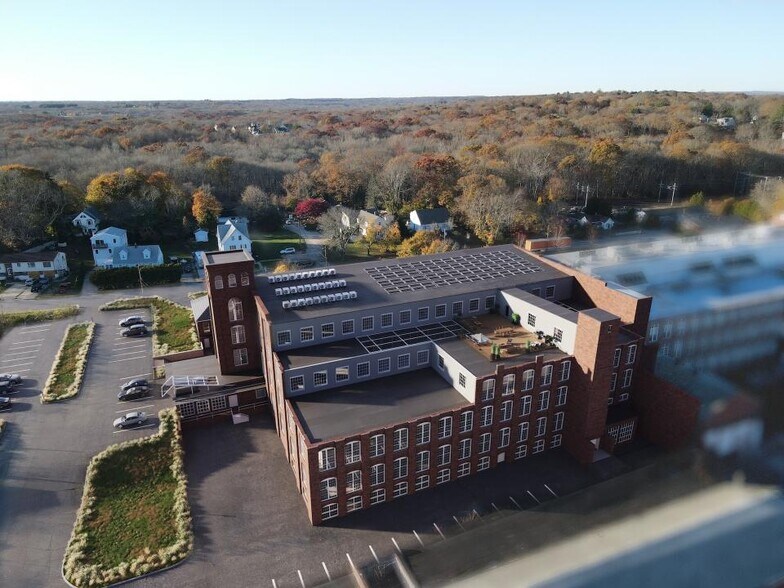 More Photos Of 21 Pawcatuck Ave, Pawcatuck Warehouse For Sale