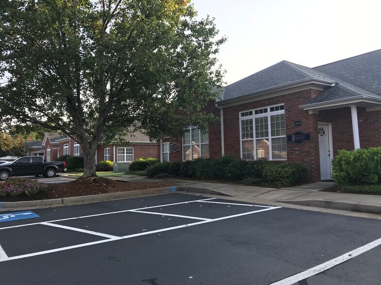 More Photos Of 416 Pirkle Ferry Rd, Cumming Office Residential For Sale
