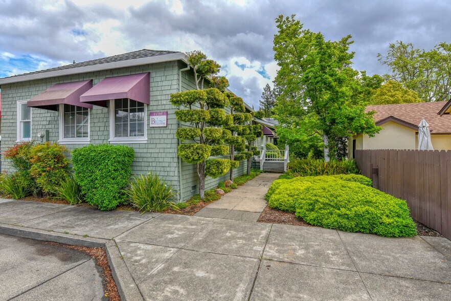 More Photos Of 1200 Jefferson St, Napa Office For Sale