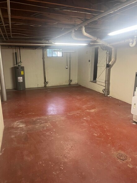 More Photos Of 1836 Wakefield Rd SW, Roanoke Apartments For Sale