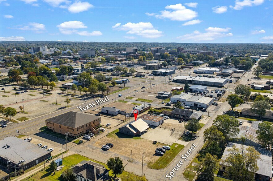 More Photos Of 908 Spruce St, Texarkana Medical For Sale