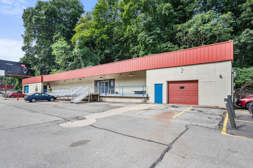 Primary Photo Of 1351 Washington Blvd, Pittsburgh Warehouse For Lease