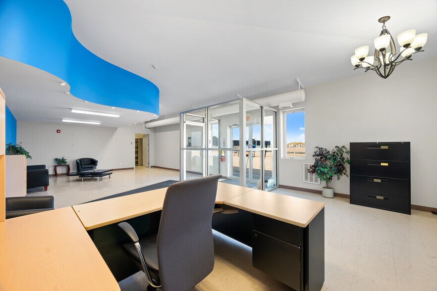 More Photos Of 501077 RR13 Airport Rd, Lloydminster Warehouse For Lease