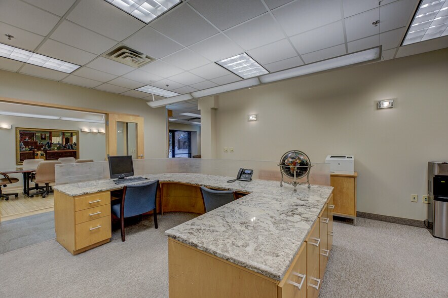 More Photos Of 1201 Yale Pl, Minneapolis Apartments For Sale