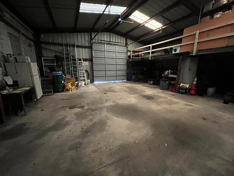 More Photos Of 3500 Governor Printz Blvd, Wilmington Warehouse For Sale